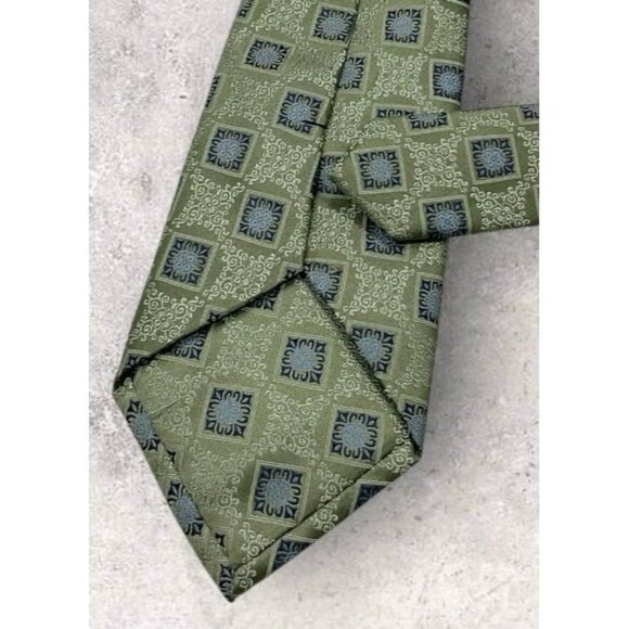 BURMA BIBAS Silk Tie XL Green Geometric W:3.6" - Picture 5 of 6